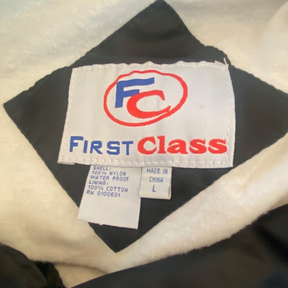 Windbreaker Size Large Security Detail Lined - Picture 3 of 5